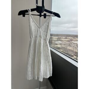 ZARA WOMAN Short Dress White Embroidered Cotton Tassel V-Neck Floral S